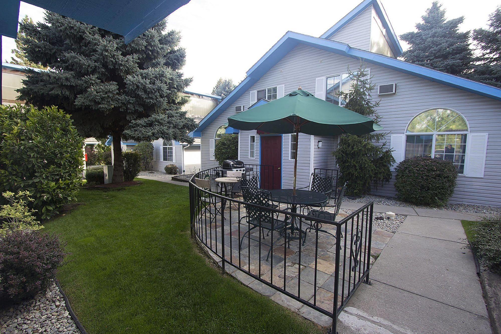 Turning Leaf Townhome Suites Fairwood Exterior foto